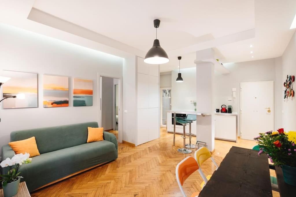 Boutique Flat * Rom